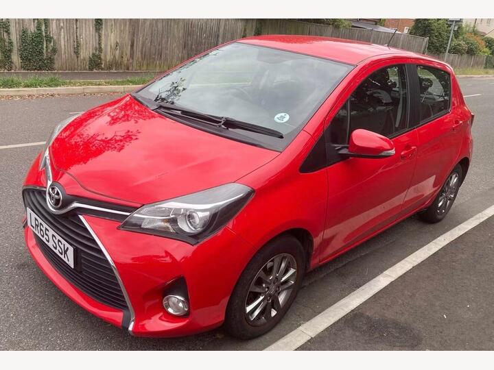 Toyota Yaris 1.33 Dual VVT-i Icon Euro 5 5dr Euro 5