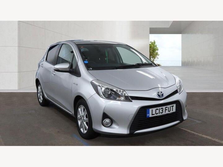 Toyota Yaris 1.5 VVT-h T4 CVT Euro 5 5dr