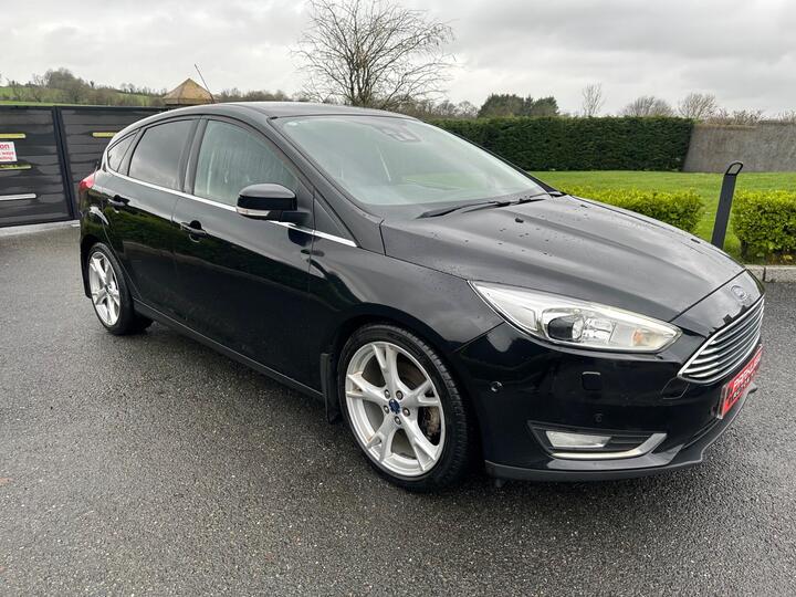 Ford Focus 2.0 TDCi Titanium X Euro 6 (s/s) 5dr
