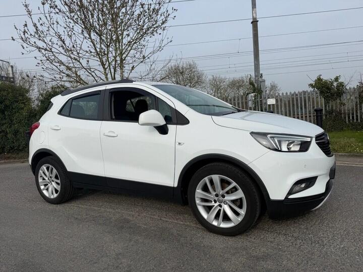 Vauxhall MOKKA X 1.6i Active Euro 6 (s/s) 5dr Vauxhall MOKKA X 1.6i Active Euro 6 (s/s) 5dr