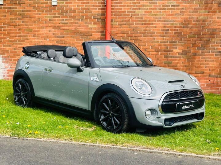 MINI CONVERTIBLE 2.0 Cooper S Euro 6 (s/s) 2dr