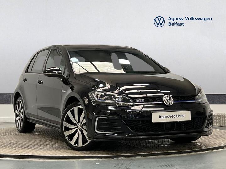 Volkswagen Golf 1.4 TSI 8.7kWh GTE Advance DSG Euro 6 (s/s) 5dr