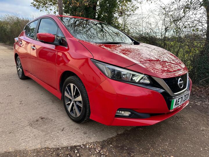 Nissan Leaf 40kWh Acenta Auto 5dr