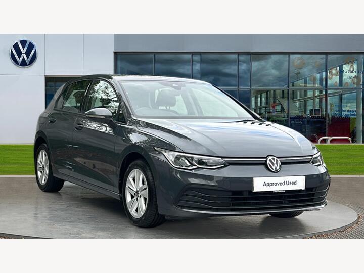Volkswagen Golf 1.5 ETSI MHEV Life DSG Euro 6 (s/s) 5dr