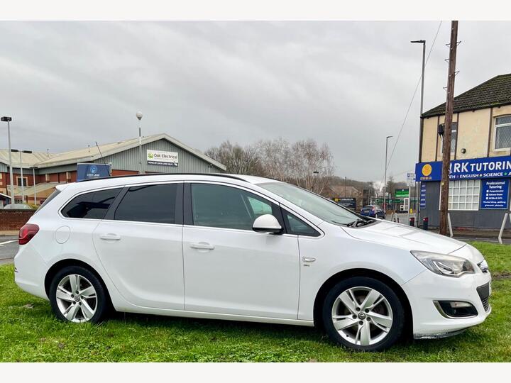 Vauxhall Astra 1.7 CDTi EcoFLEX SRi Sports Tourer Euro 5 (s/s) 5dr