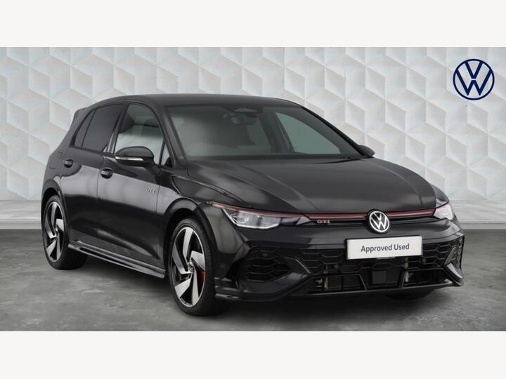 Volkswagen Golf 2.0 TSI GTI Clubsport DSG Euro 6 (s/s) 5dr Volkswagen Golf 2.0 TSI GTI Clubsport DSG Euro 6 (s/s) 5dr