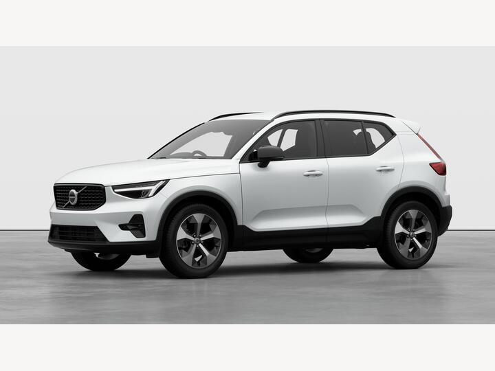 Volvo XC40 2.0 B4 MHEV Plus Dark DCT Auto Euro 6 (s/s) 5dr