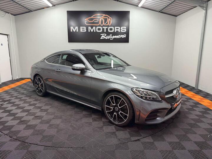 Mercedes-Benz C-CLASS 2.0 C300 AMG Line G-Tronic+ Euro 6 (s/s) 2dr Mercedes-Benz C-CLASS 2.0 C300 AMG Line G-Tronic+ Euro 6 (s/s) 2dr