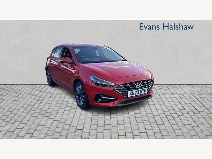 Hyundai I30 HATCHBACK 1.0 T-GDi MHEV Premium DCT Euro 6 (s/s) 5dr Hyundai I30 HATCHBACK 1.0 T-GDi MHEV Premium DCT Euro 6 (s/s) 5dr