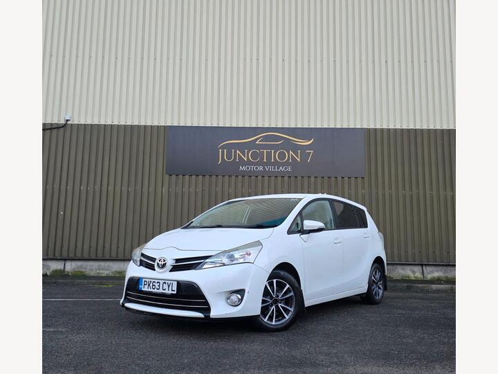 Toyota Verso 2.0 D-4D Icon Euro 5 5dr