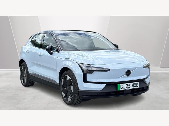Volvo EX30 Twin Performance 69kWh Plus Auto AWD 5dr