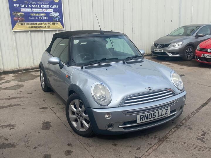 MINI Convertible 1.6 Cooper CVT Euro 3 2dr MINI Convertible 1.6 Cooper CVT Euro 3 2dr