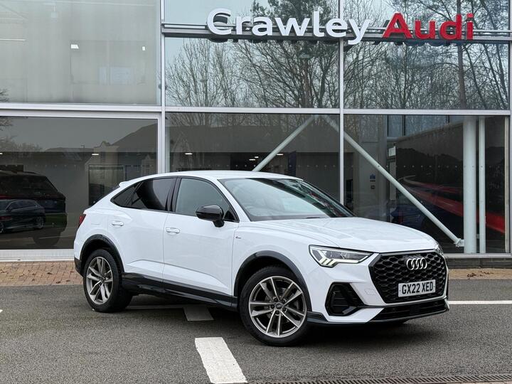 Audi Q3 1.5 TFSI CoD 35 Black Edition Sportback S Tronic Euro 6 (s/s) 5dr