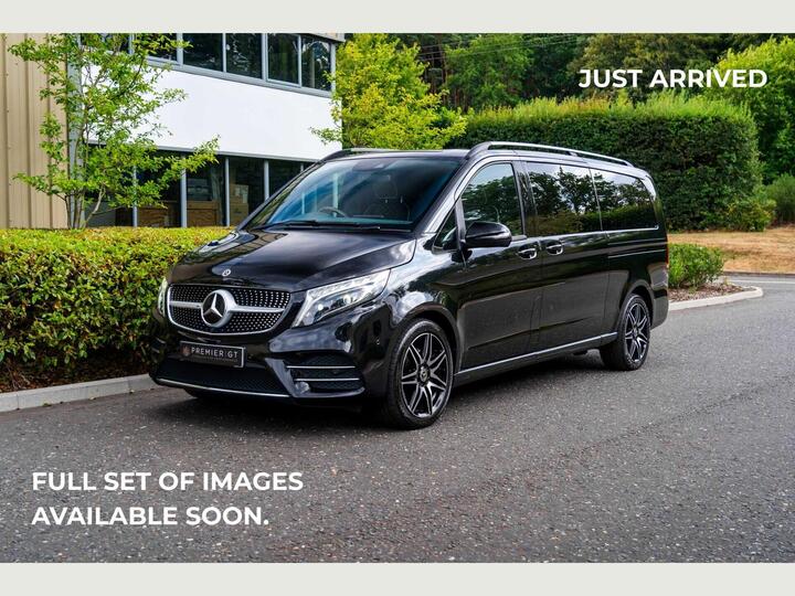 Mercedes-Benz V Class V 300 SUTTON EXECUTIVE CLASS. VAT Q. VIP SEATS. STARLIGHT HEADLINER. TVS.