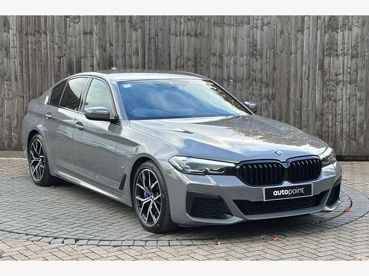 BMW 5 Series 3.0 530d MHT M Sport Steptronic XDrive Euro 6 (s/s) 4dr BMW 5 Series 3.0 530d MHT M Sport Steptronic XDrive Euro 6 (s/s) 4dr