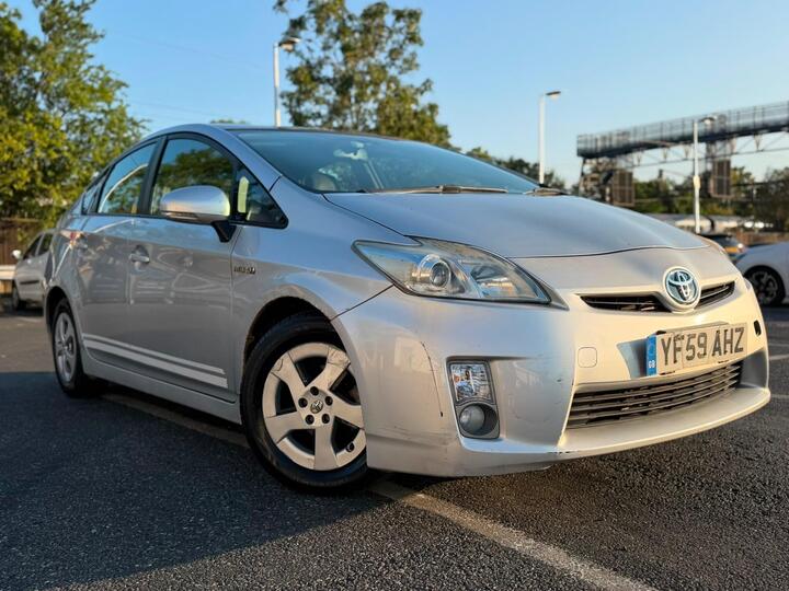 Toyota Prius 1.8 VVT-h T Spirit CVT Euro 5 (s/s) 5dr