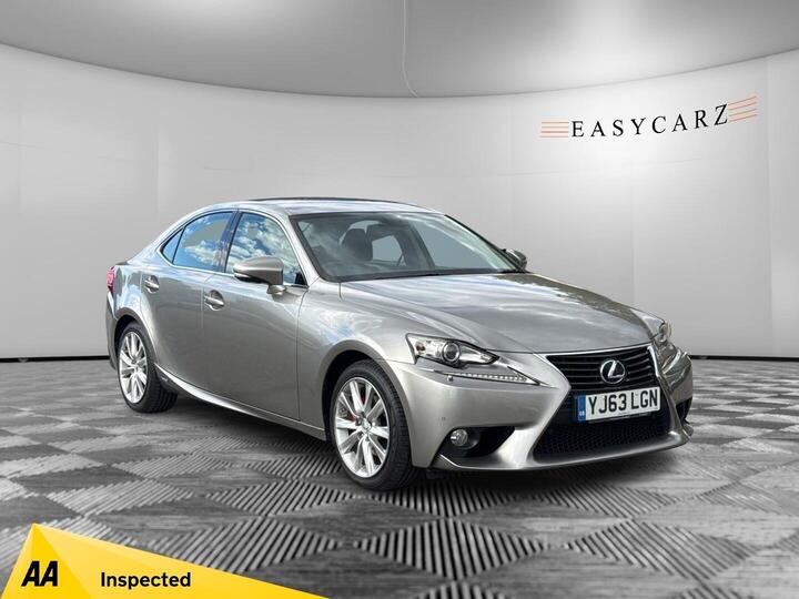 Lexus IS 2.5 300h Luxury E-CVT Euro 5 (s/s) 4dr