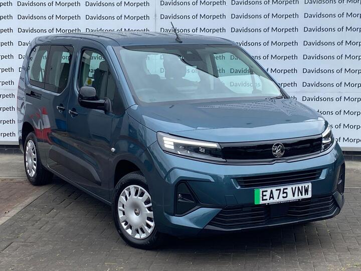 Vauxhall Combo Life Electric 52kWh Design XL MPV Auto 5dr (11kW Charger)