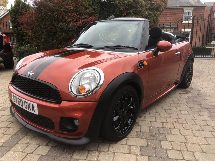 MINI Convertible 1.6 Cooper D Euro 5 (s/s) 2dr