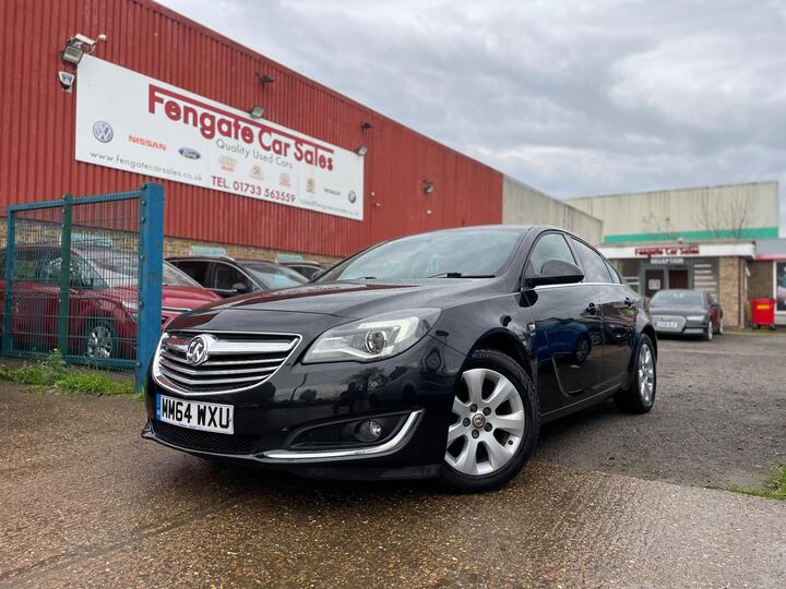 Vauxhall Insignia 2.0 CDTi EcoFLEX SRi Euro 5 (s/s) 5dr Vauxhall Insignia 2.0 CDTi EcoFLEX SRi Euro 5 (s/s) 5dr
