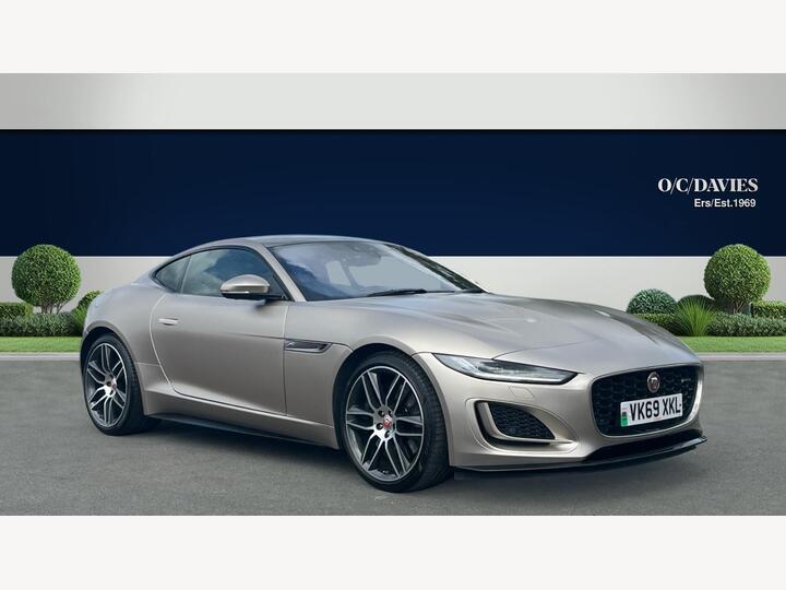 Jaguar F-Type SVO R-DYNAMIC V8