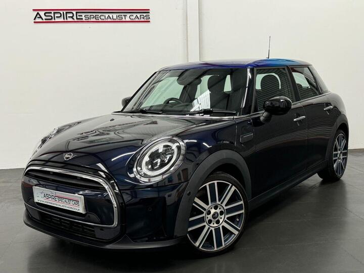MINI HATCH 1.5 Cooper Exclusive Steptronic Euro 6 (s/s) 5dr