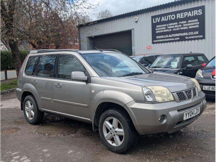 Nissan X-Trail 2.5i Sport 5dr