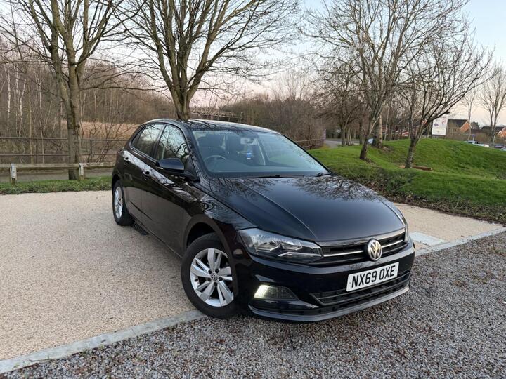 Volkswagen Polo 1.0 EVO SE Euro 6 (s/s) 5dr Volkswagen Polo 1.0 EVO SE Euro 6 (s/s) 5dr