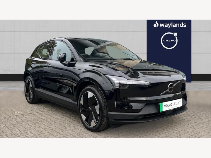 Volvo EX30 Twin Performance 69kWh Plus Auto AWD 5dr