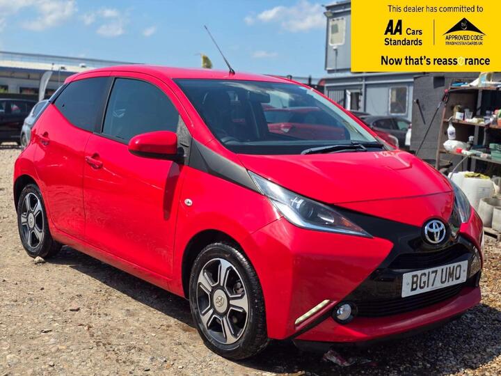 Toyota AYGO 1.0 VVT-i X-clusiv3 X-shift Euro 6 5dr