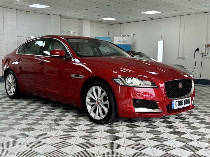 Jaguar XF 2.0i Prestige Auto Euro 6 (s/s) 4dr