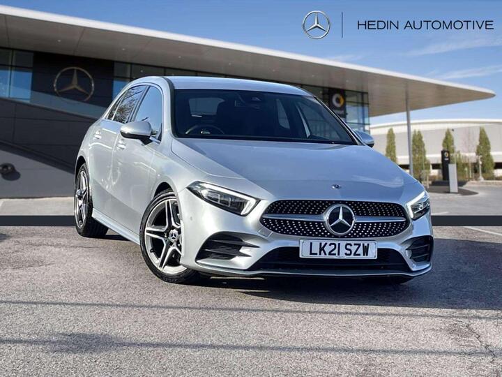 Mercedes-Benz A Class 1.3 A180 AMG Line (Executive) 7G-DCT Euro 6 (s/s) 5dr Mercedes-Benz A Class 1.3 A180 AMG Line (Executive) 7G-DCT Euro 6 (s/s) 5dr
