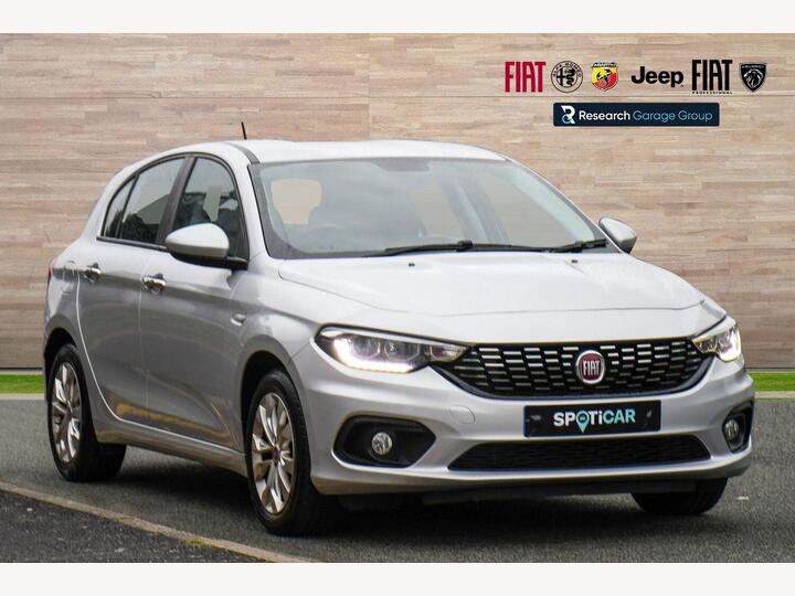 Fiat Tipo 1.4 T-Jet Easy Plus Euro 6 (s/s) 5dr