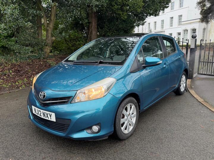 Toyota Yaris 1.33 Dual VVT-i T Spirit Euro 5 5dr