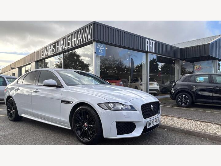 Jaguar XF 2.0d Chequered Flag Auto Euro 6 (s/s) 4dr
