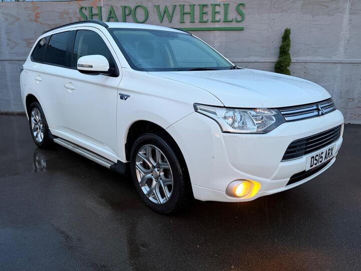 Mitsubishi Outlander 2.0h 12kWh GX3h CVT 4WD Euro 5 (s/s) 5dr Mitsubishi Outlander 2.0h 12kWh GX3h CVT 4WD Euro 5 (s/s) 5dr