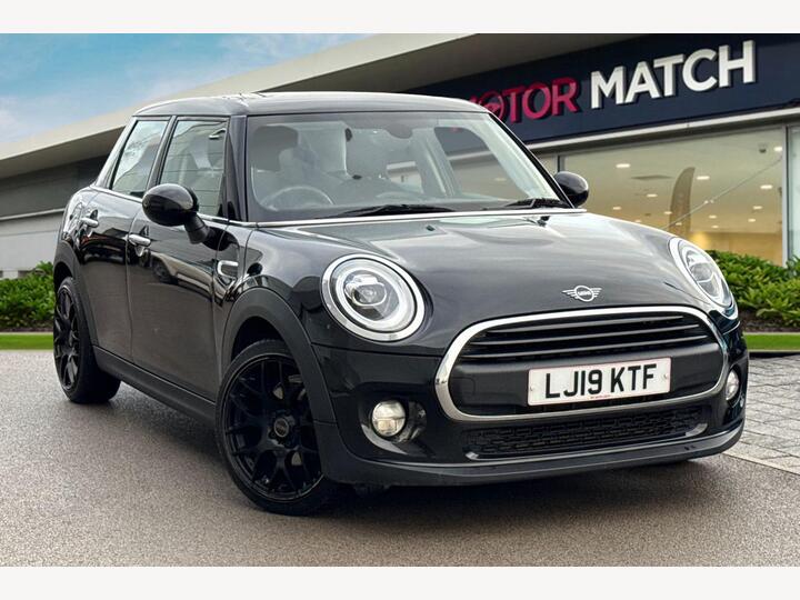 MINI Hatch 1.5 One Classic Steptronic Euro 6 (s/s) 5dr