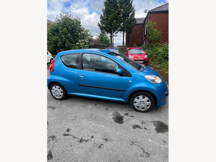 Peugeot 107 1.0 12V Urban Euro 4 3dr