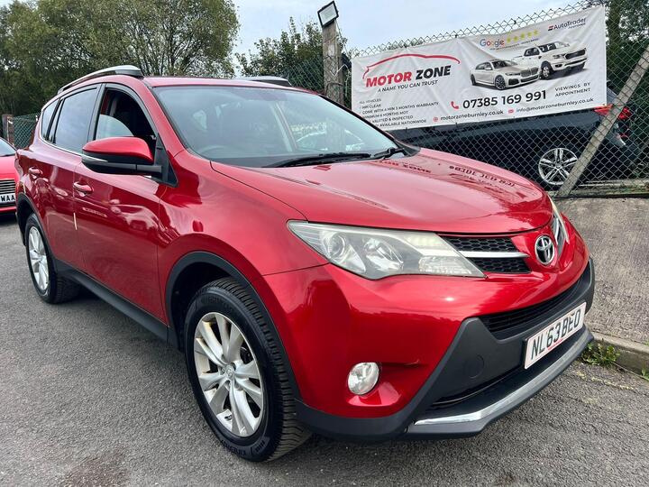 Toyota RAV4 2.2 D-4D Invincible 4WD Euro 5 5dr