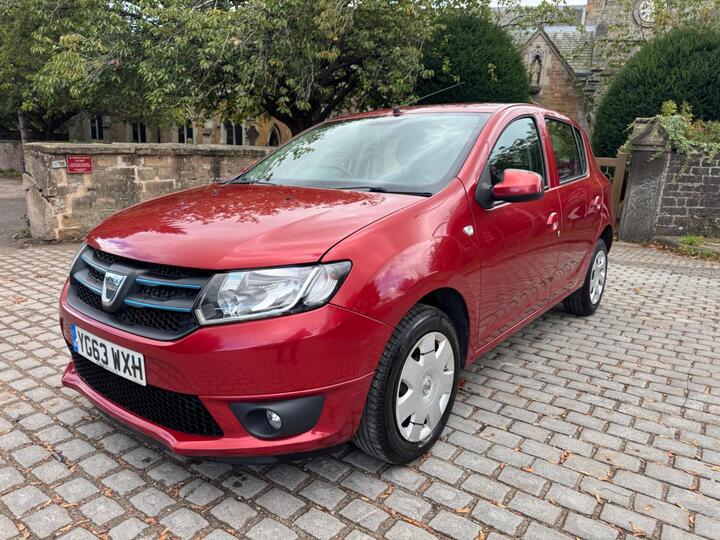 Dacia Sandero 1.5 DCi Laureate Euro 5 5dr