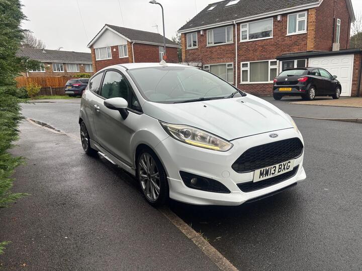 Ford Fiesta 1.0T EcoBoost Zetec S Euro 5 (s/s) 3dr