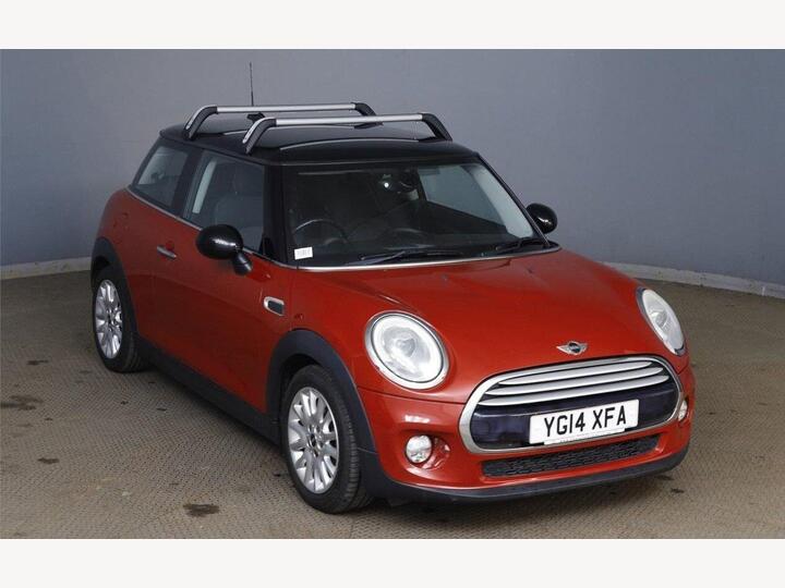MINI Hatch 1.5 Cooper Auto Euro 6 (s/s) 3dr