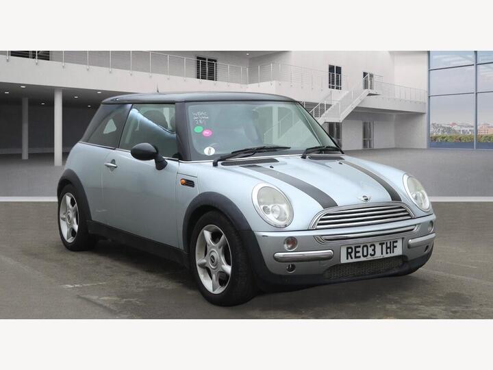 MINI Hatch 1.6 Cooper CVT Euro 3 3dr