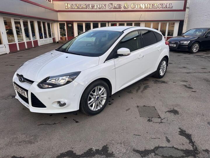 Ford FOCUS 1.0T EcoBoost Titanium Euro 5 (s/s) 5dr