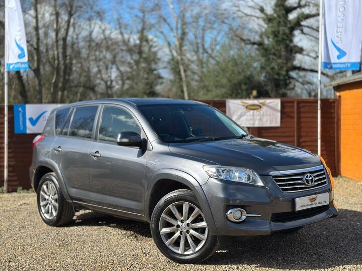 Toyota RAV4 2.2 D-CAT SR Auto 4WD Euro 5 5dr