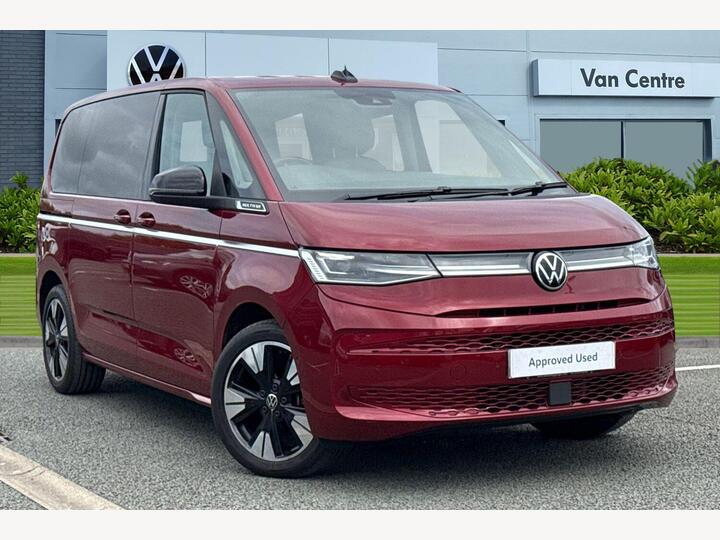 Volkswagen Multivan 2.0 TDI Style DSG Euro 6 (s/s) 5dr Volkswagen Multivan 2.0 TDI Style DSG Euro 6 (s/s) 5dr