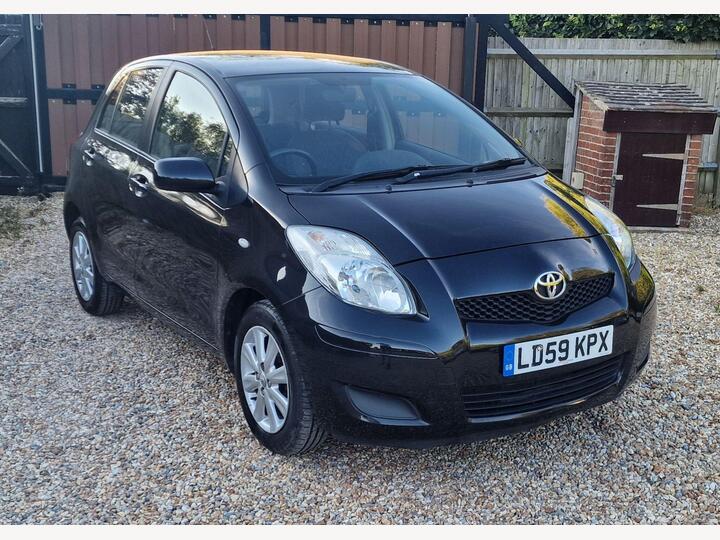Toyota Yaris 1.33 Dual VVT-i TR Euro 4 (s/s) 5dr