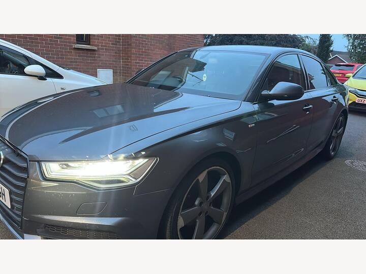 Audi A6 Saloon 2.0 TDI Ultra Black Edition Euro 6 (s/s) 4dr