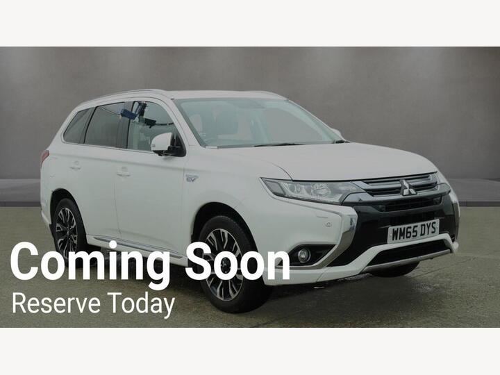 Mitsubishi Outlander 2.0h 12kWh GX4hs CVT 4WD Euro 6 (s/s) 5dr Mitsubishi Outlander 2.0h 12kWh GX4hs CVT 4WD Euro 6 (s/s) 5dr