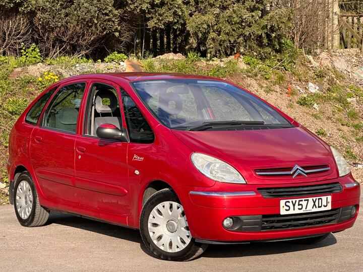 Citroen Xsara Picasso 1.6i 16V Desire 5dr